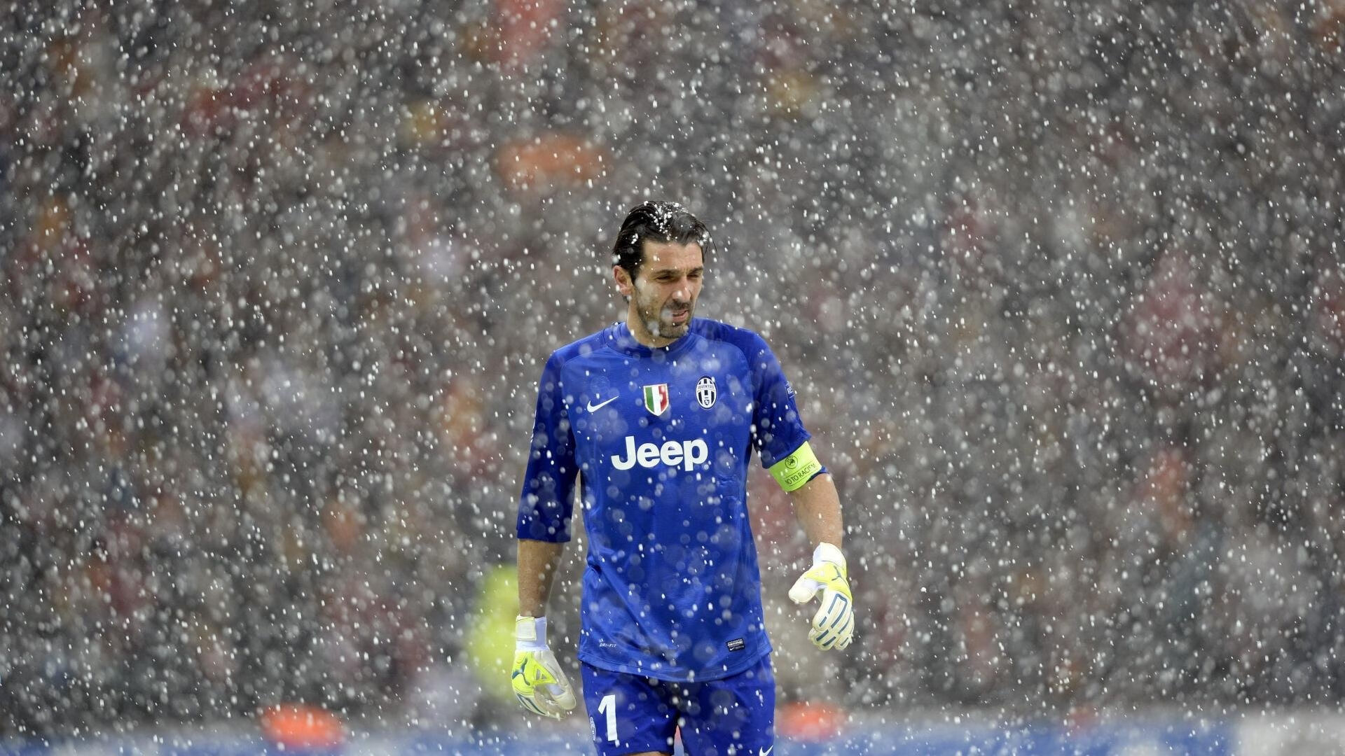 星空娱乐中国官网-《英雄联盟》“预选之战”火爆开启，冠军悬念升腾燃爆赛场！